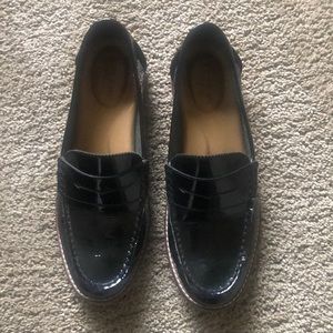 Sperry Women's Seaport Patent Penny Loafer size 7M